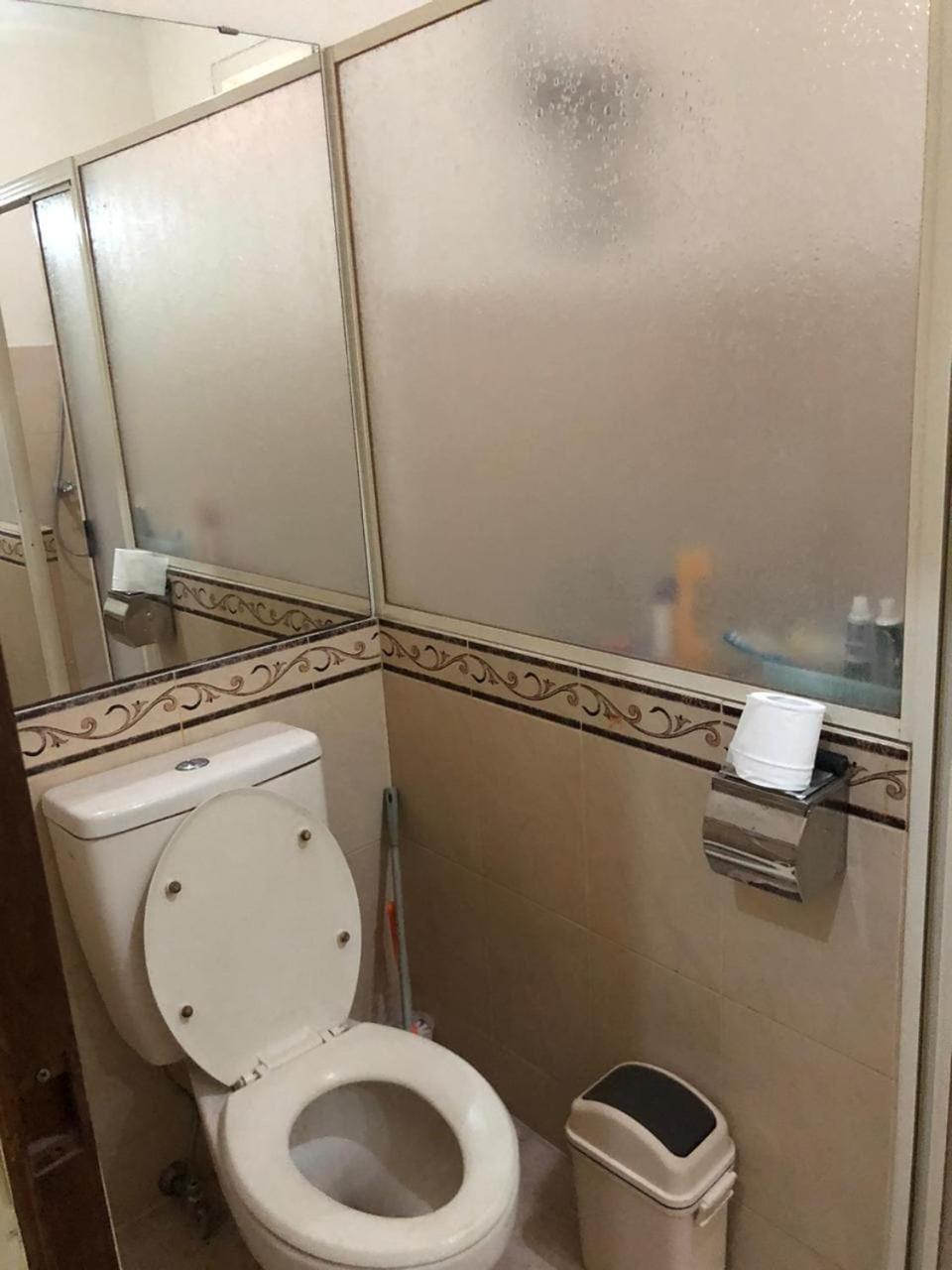 Oyo 90482 Rumah Oma Syariah Kupang  エクステリア 写真